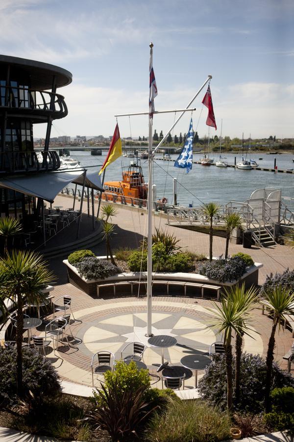 Hotel RNLI College Poole Esterno foto